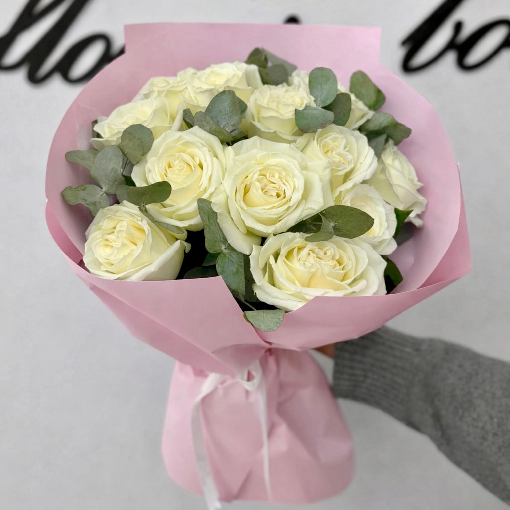 White Rose Elegance