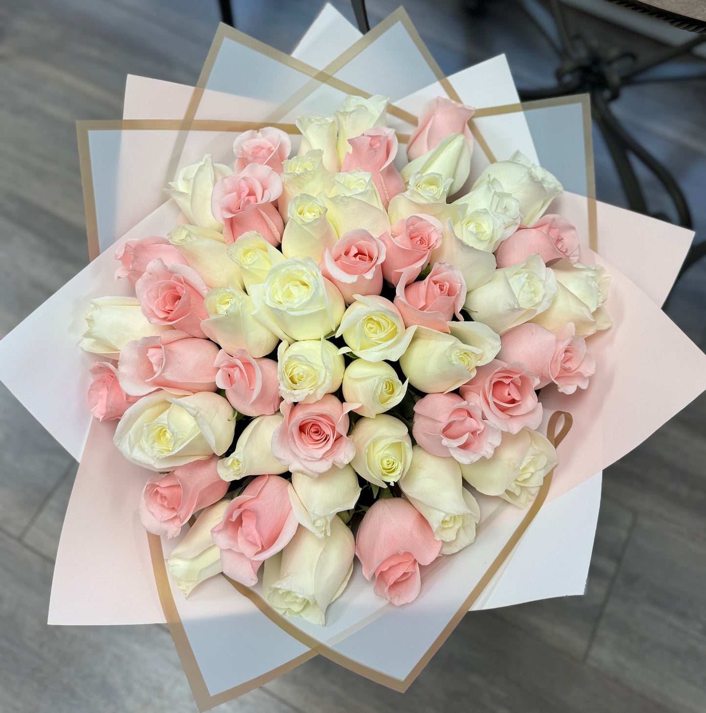 Rose Mix (White and Pink) 50 stems