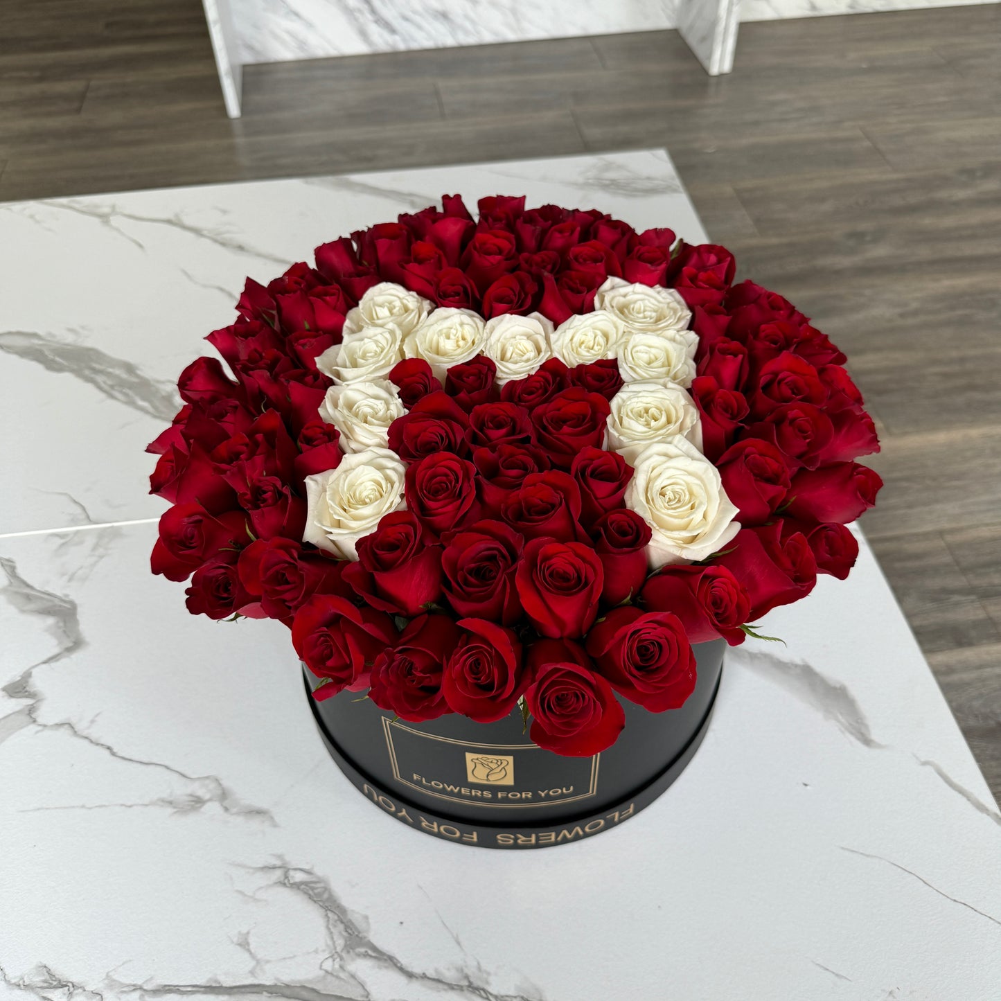 Box with Roses